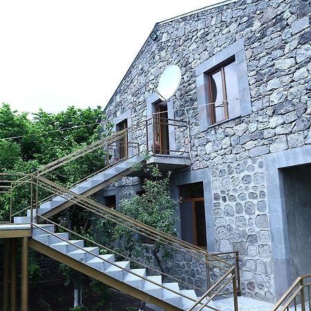 Hotel Mthnadzor à Goris Extérieur photo