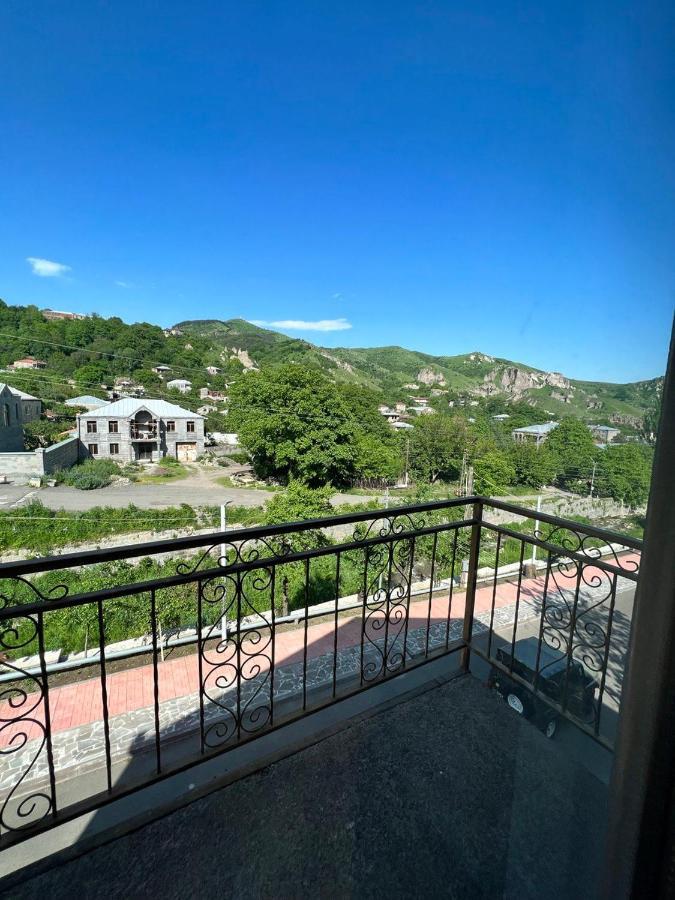 Hotel Mthnadzor à Goris Extérieur photo