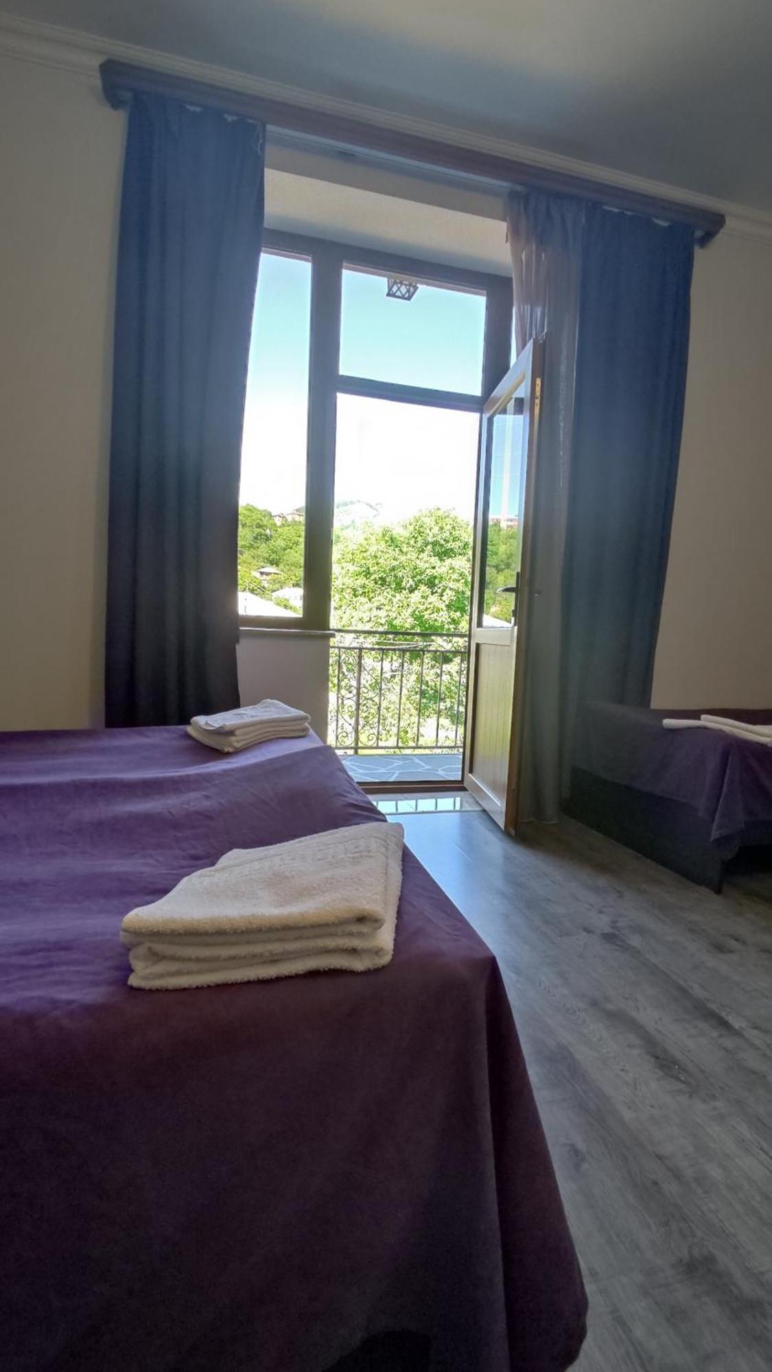Hotel Mthnadzor à Goris Extérieur photo