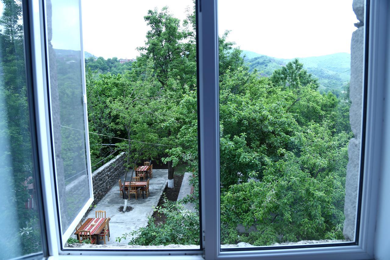 Hotel Mthnadzor à Goris Extérieur photo